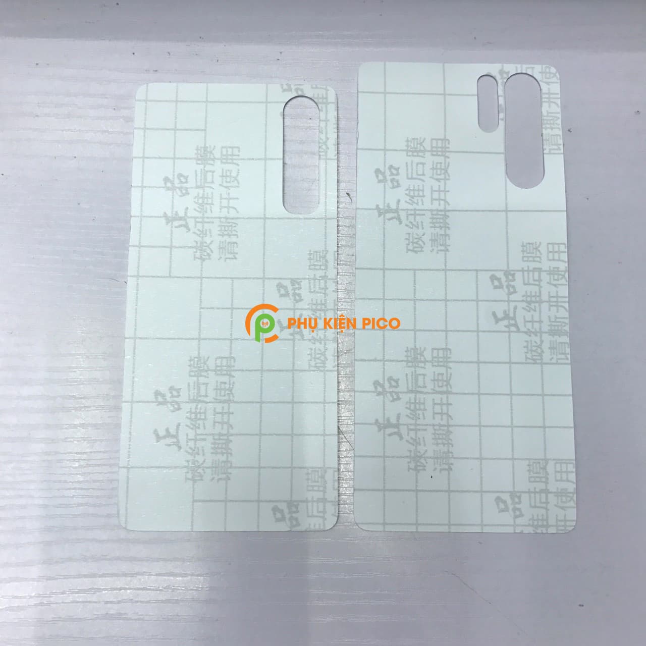 Dán lưng Huawei P30 vân Carbon 3D full mặt lưng - 4