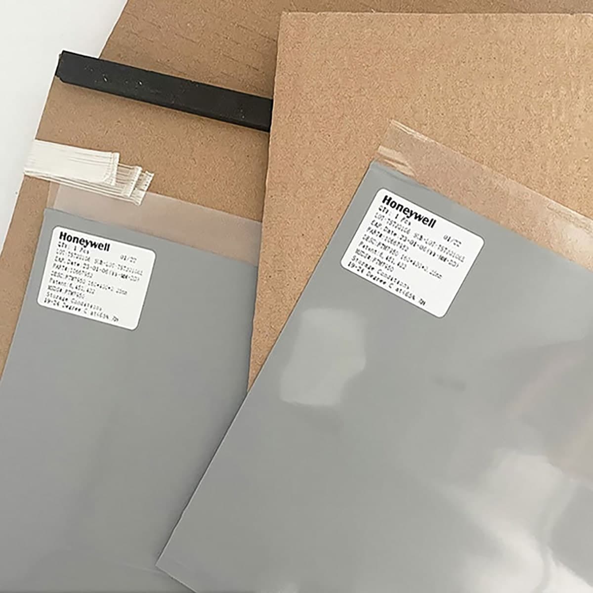 Tấm tản nhiệt CPU GPU Honeywell PTM7950 miếng dán tản nhiệt Honeywell Thermal pad PTM 7950 cho CPU GPU Máy tính, Laptop - 3