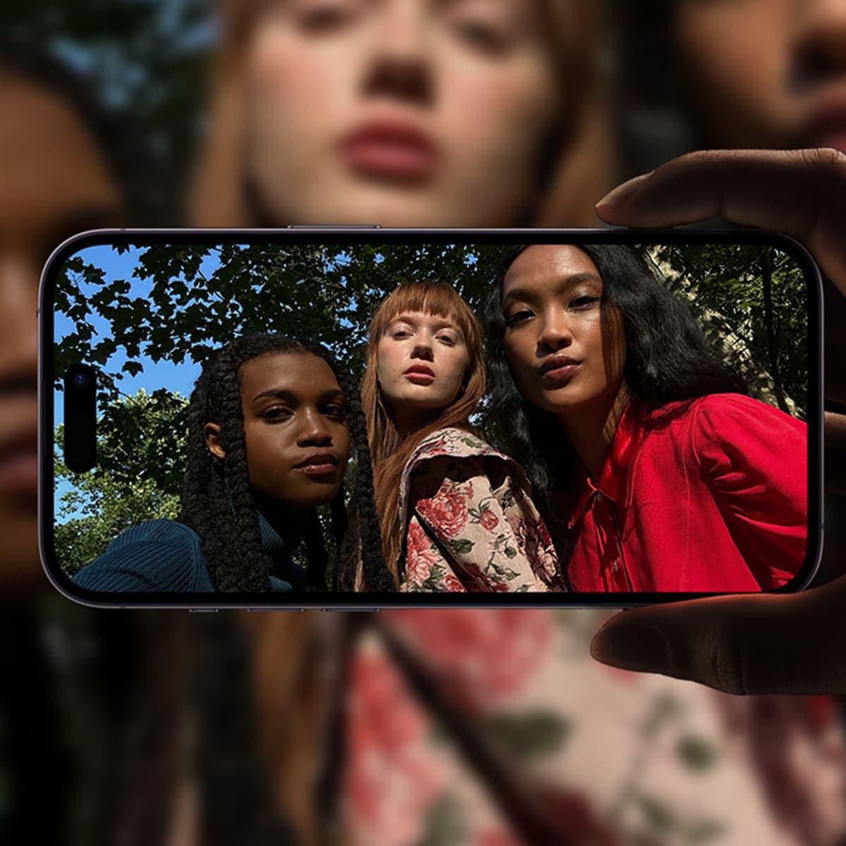 Dán camera Iphone 16 Pro khung nhôm kèm kính cường lực chống trầy xước va đập bảo vệ camera - 4