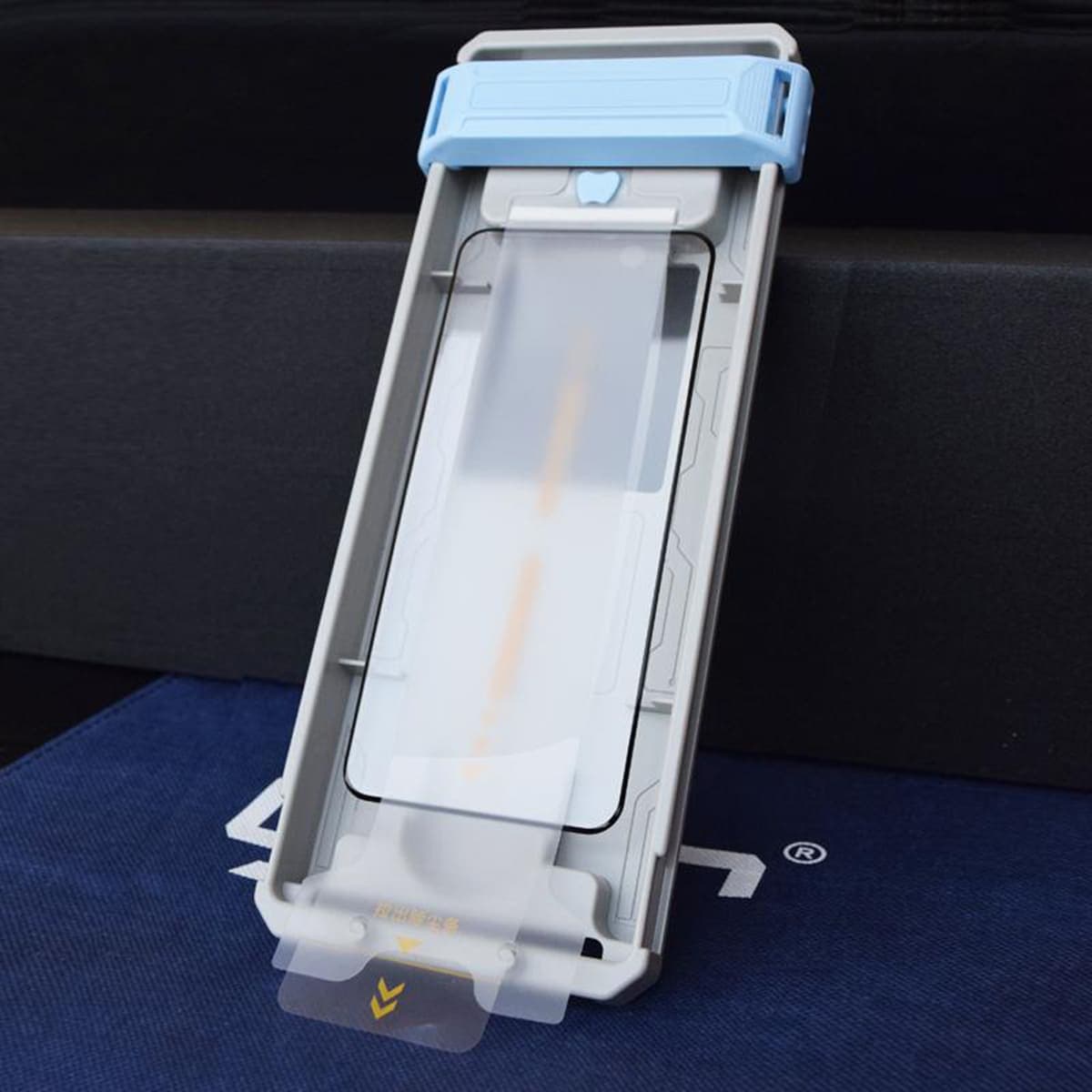 Kính cường lực Vivo X200 Pro chính hãng Gor full keo màn dùng được vân tay siêu âm trơn mượt có khung hỗ trợ dán - 5