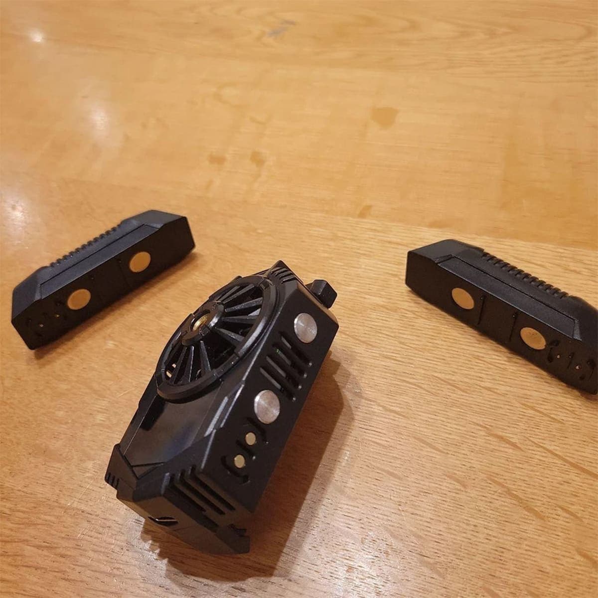 Quạt tản nhiệt điện thoại sò lạnh không dây X3A Pro V2 màn hình hiển thị nhiệt độ hỗ trợ Livestream - 8